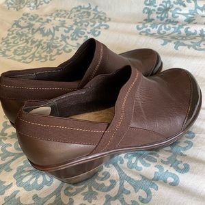 Jambu women’s shoe 9.5-10 NEVER WORN